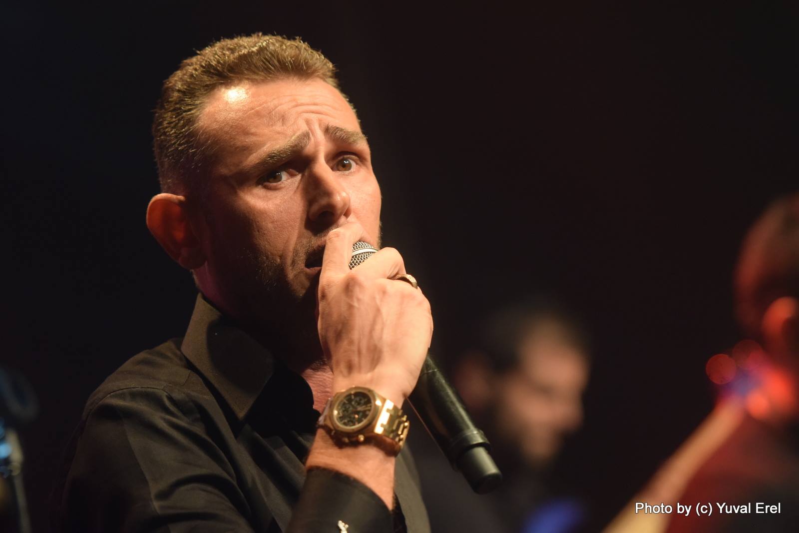 החצי השלם - יובל אראל - הבלוג של יובל אראל